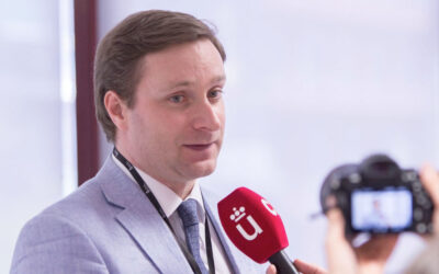 Social-Media, Datenschutz und Verantwortung Interview mit Prof. Dr. Dr. Alexander Moutchnik